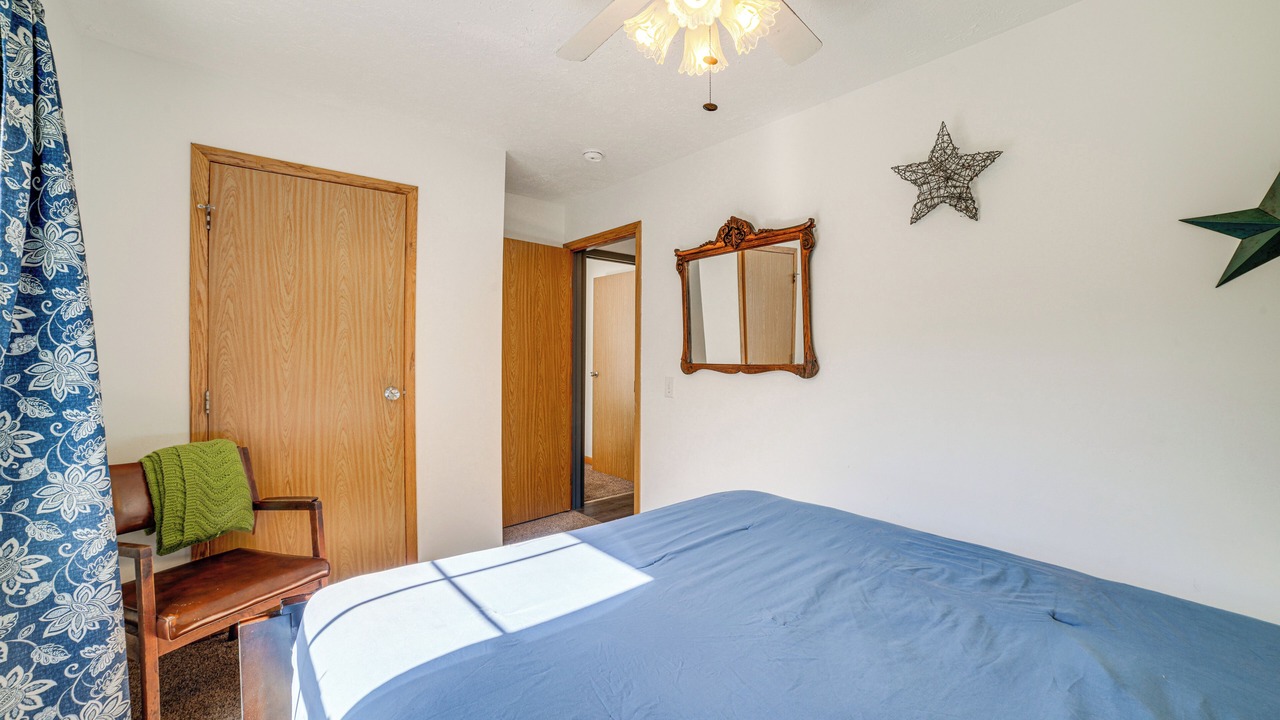 Photo of Bedroom in Bridgman