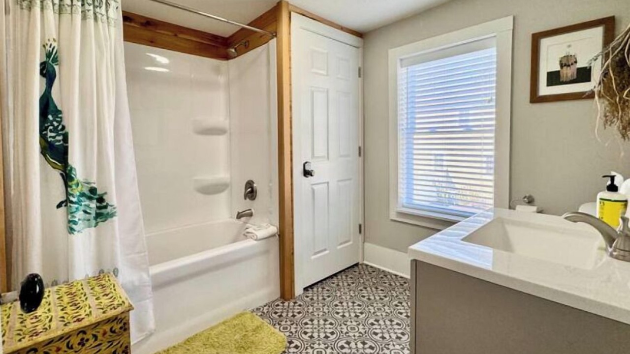 Photo of Bathroom in Douglas