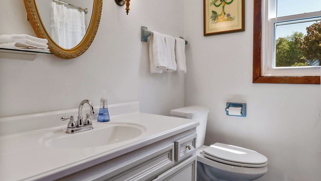 Photo of Bathroom in Wheeler