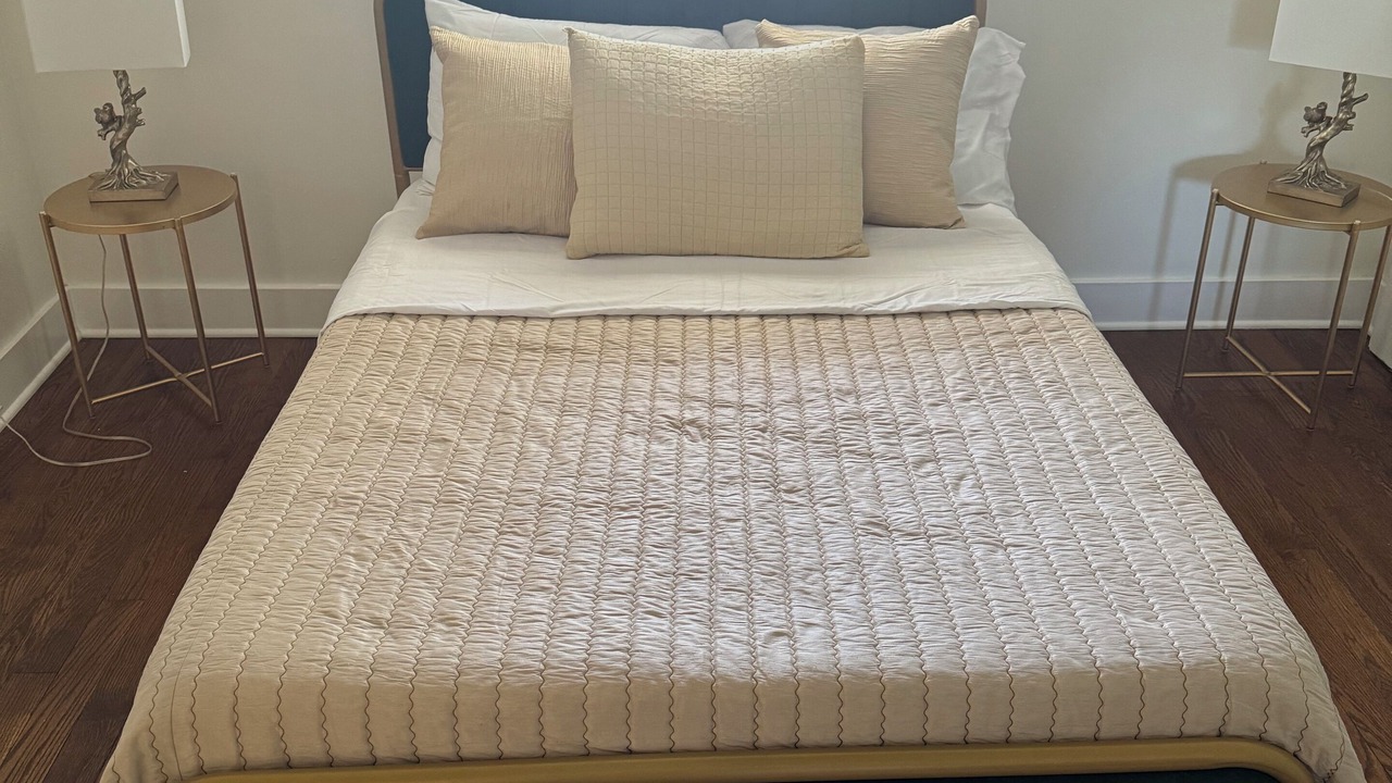 Photo of Bedroom in Franklin Park