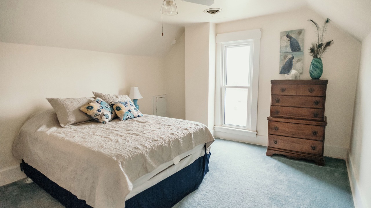 Photo of Bedroom in Highland  Vermillion County