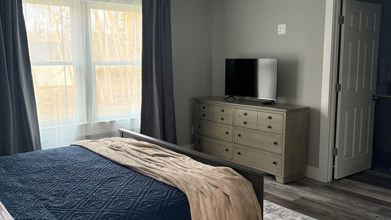 Photo of Bedroom in Norton Shores