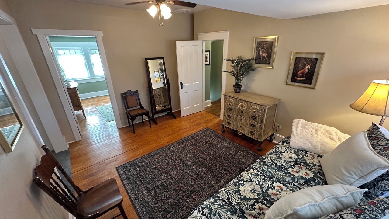 Photo of Livingroom in Greencastle