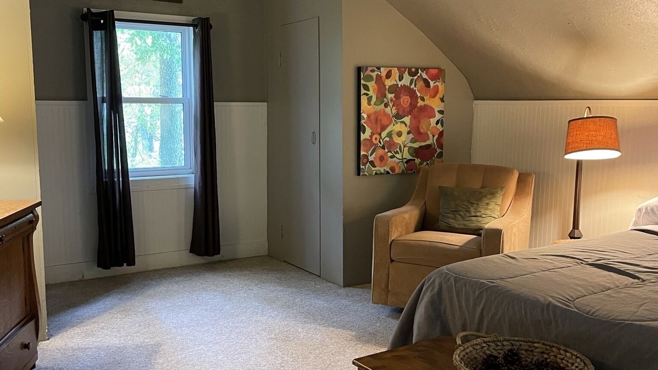 Photo of Bedroom in Coopersville