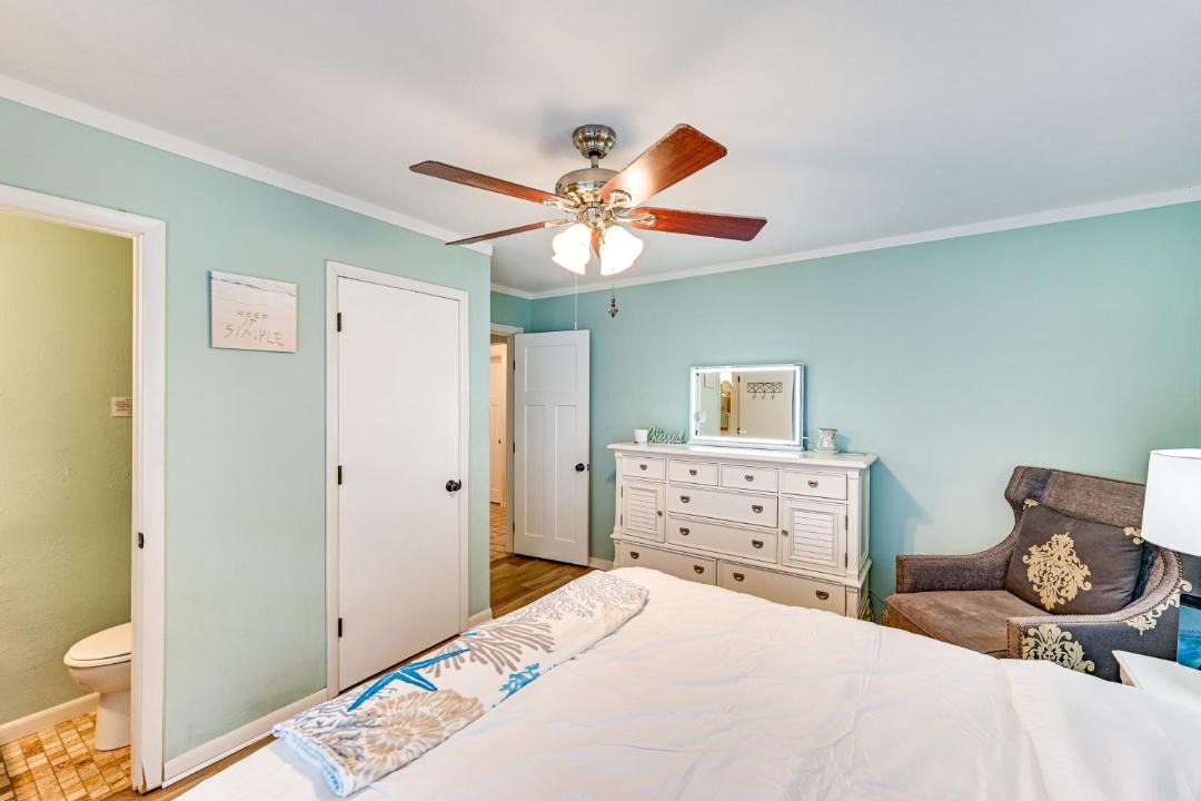 Photo of Bedroom in Battle Creek