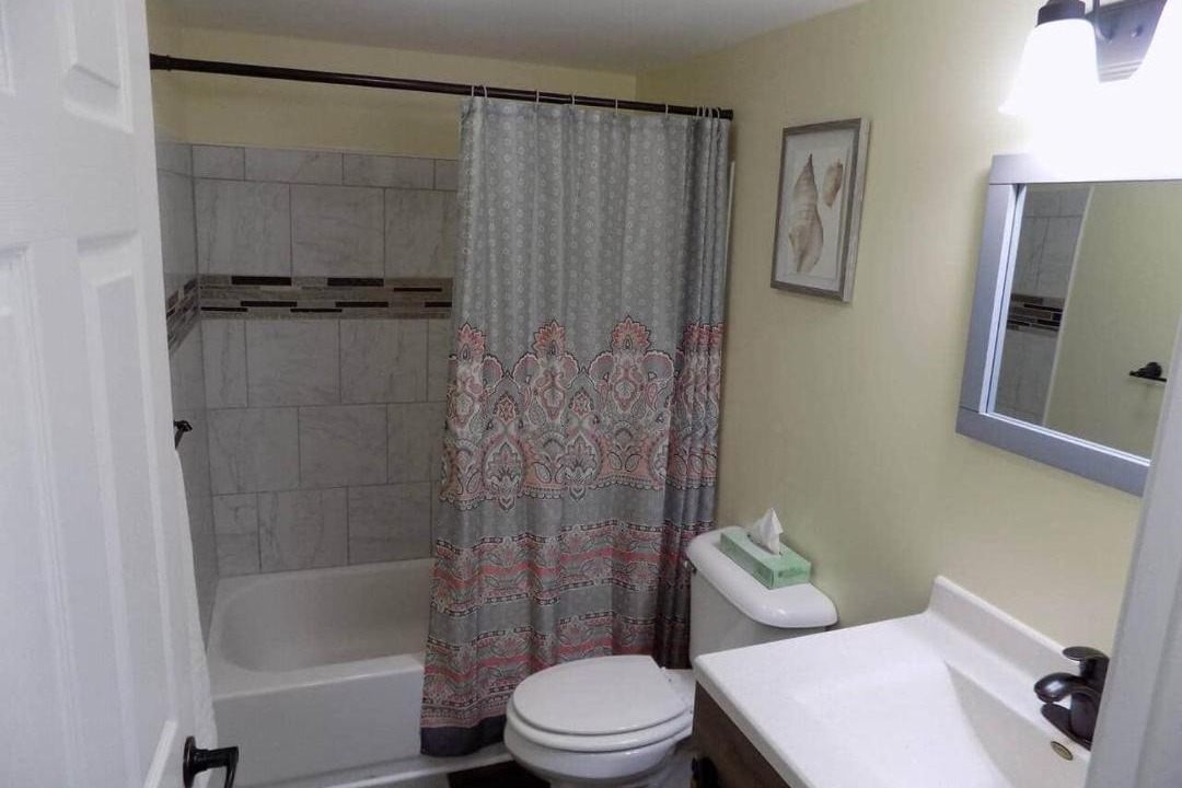 Photo of Bathroom in Shorewood-Tower Hills-Harbert