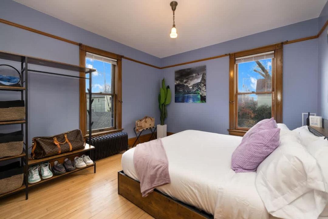 Photo of Bedroom in Brewers Hill