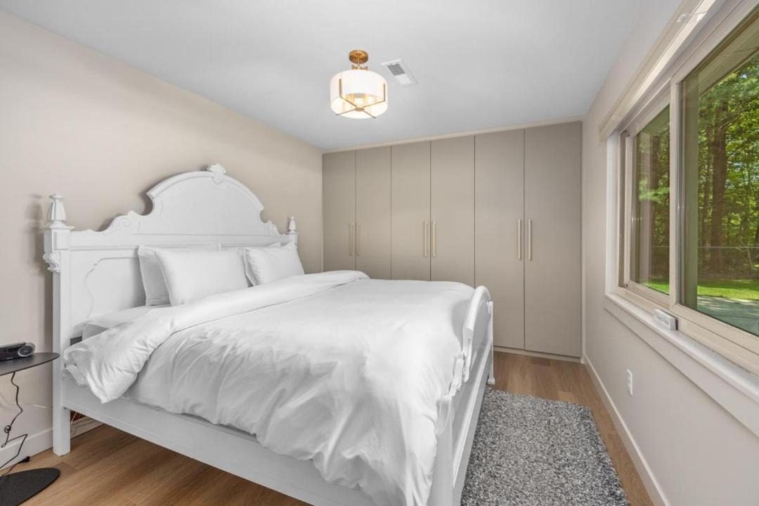 Photo of Bedroom in Saugatuck
