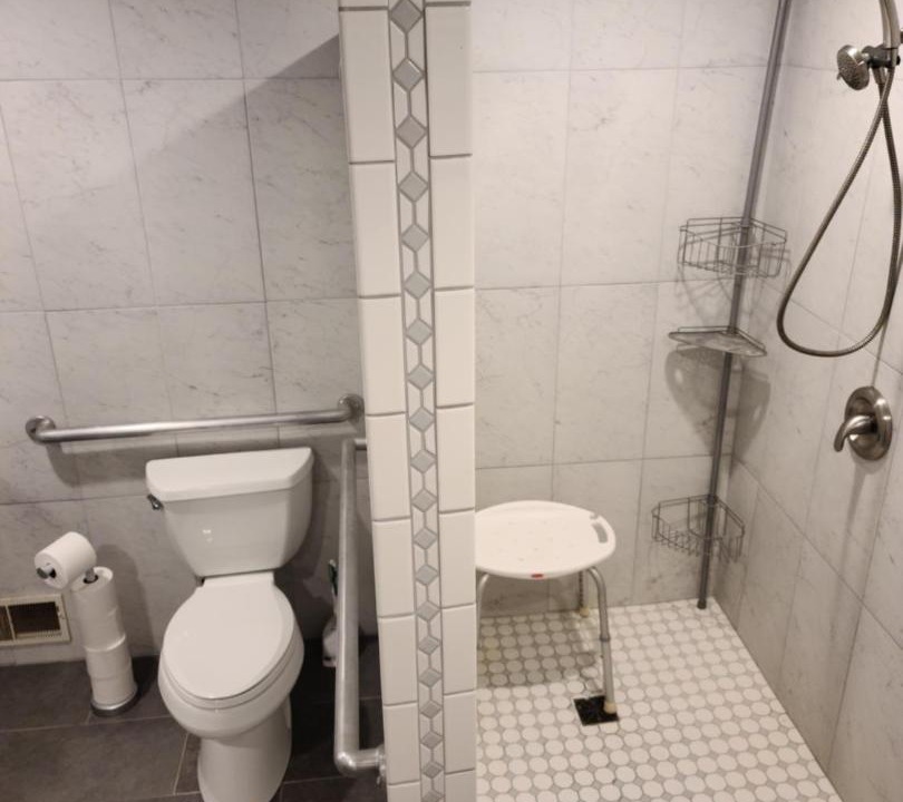 Photo of Bathroom in White Cloud