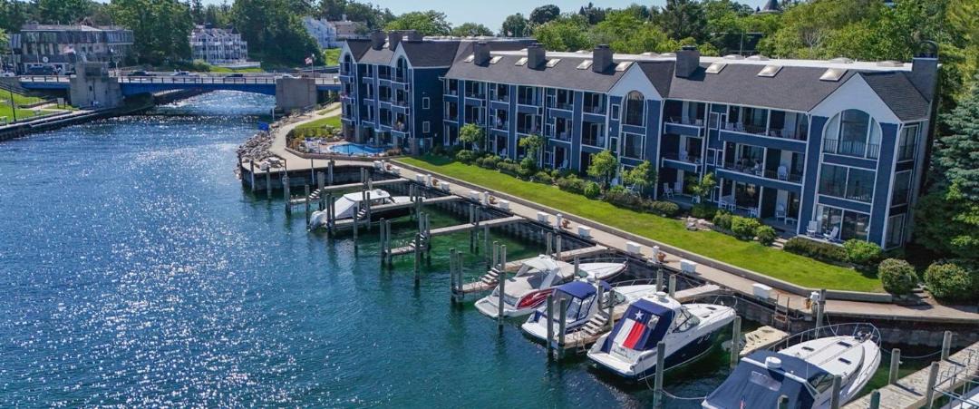 Photo of Others in Charlevoix