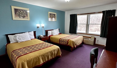 Classic Room, 2 Double Beds