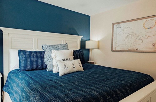 Saugatuck Condo | Waterfront Condo-Shop-Kayak-Beach-Bike-Boat-Restaurants-Outdoor Heated Pool-Fun