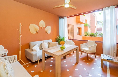 Nikki Beach Apartment | Cubo's Beach & Parking Jardines de Don Carlos/free wifi/close to the beach