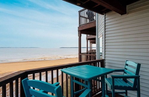Traverse City Condo | Sauna Beach Bliss 211 Balcony Water Views Beach Downtown