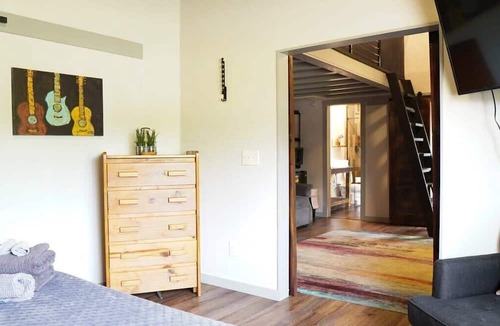 Niles Apartment | Rivers Edge Lofts - Unit 10