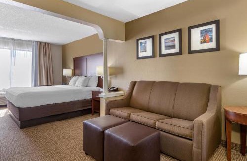 Grandville Hotel | Comfort Suites Grandville - Grand Rapids SW